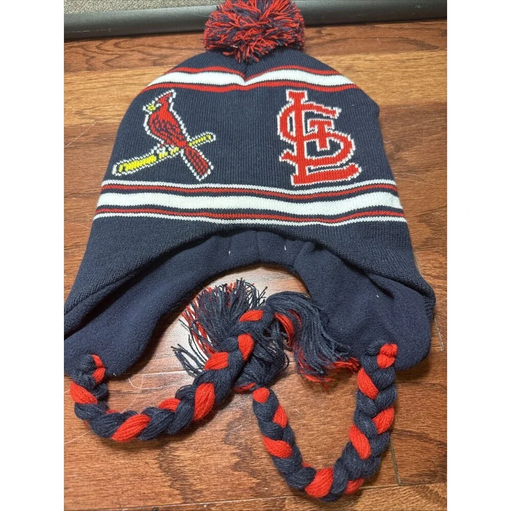 ST. LOUIS CARDINALS WINTER HAT / KNIT BEANIE 9-22-24 SGA sock cap